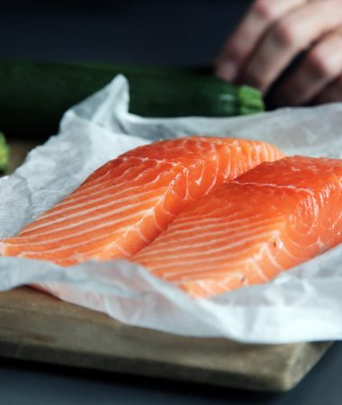 preparing salmon for the salmon piccata recipe