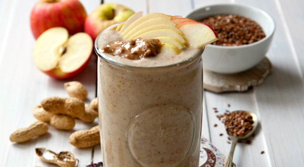 apple peanut butter smoothie